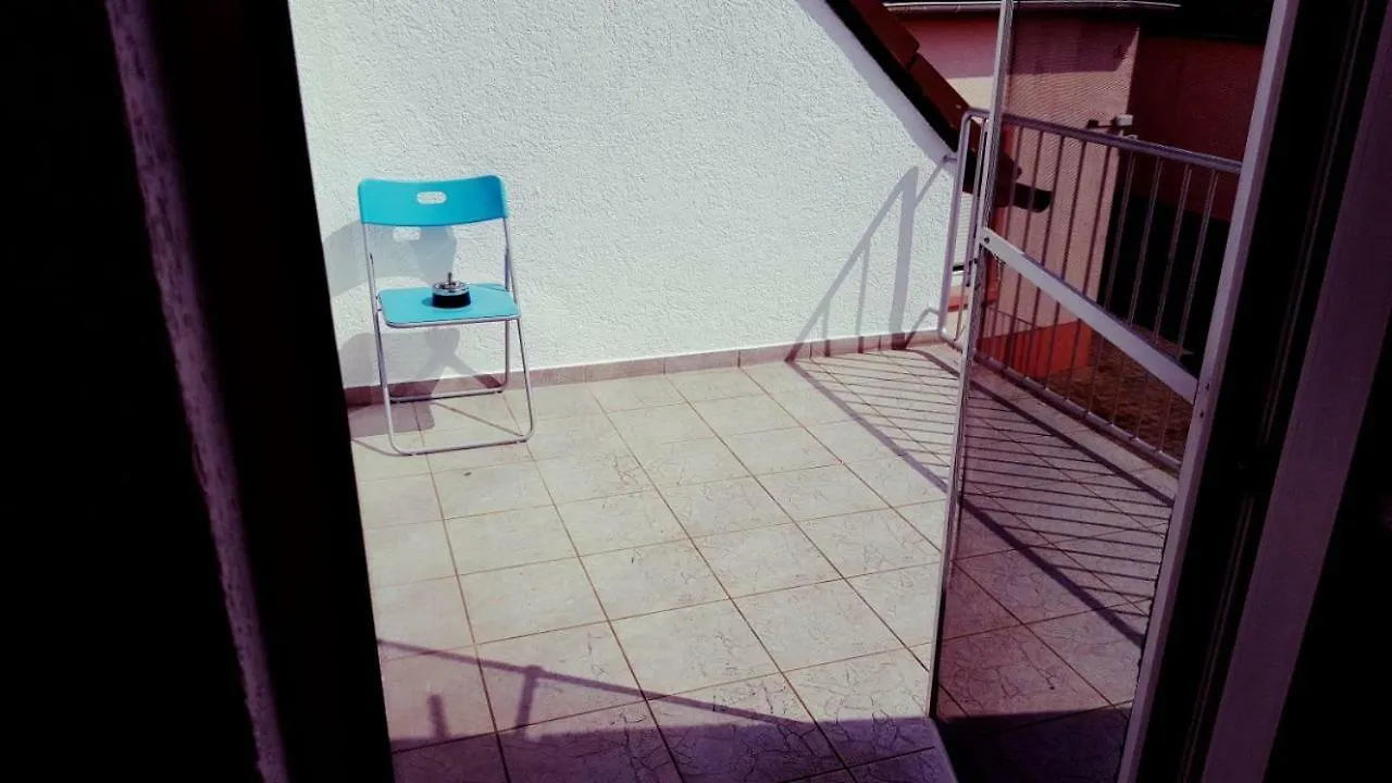 White House 'Privatzimmer' Mannheim Privatunterkunft
