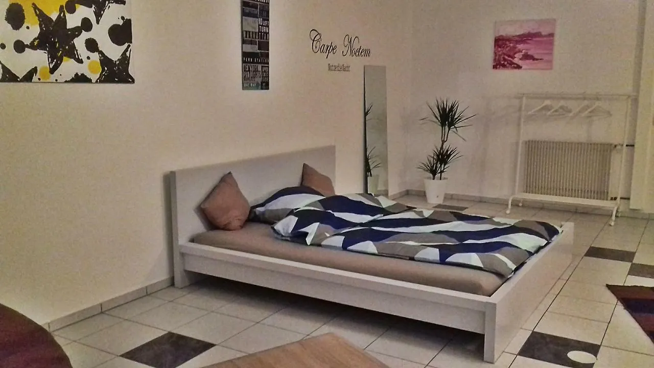 White House 'Privatzimmer' Mannheim 0*,  Deutschland