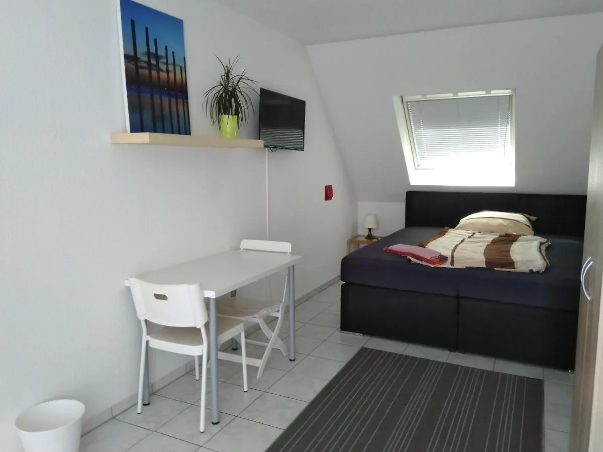 White House 'Privatzimmer' Mannheim 0*,  Deutschland